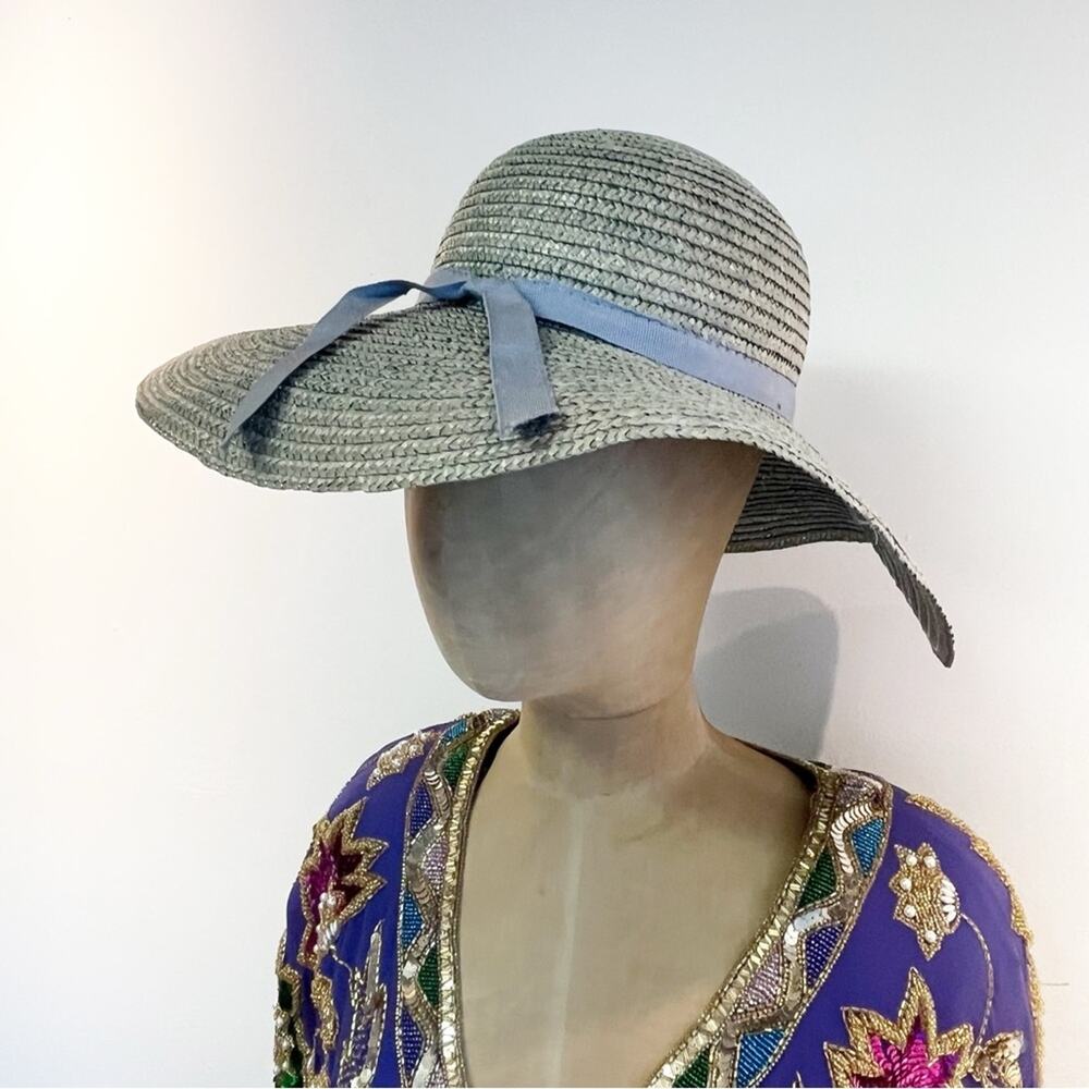 VINTAGE Betmar Made in Italy Green Wide Brim Straw Hat with Blue Bow